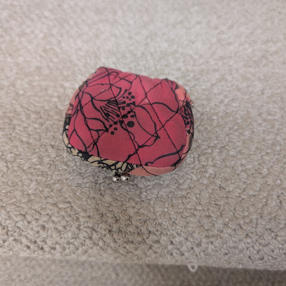 Vera Bradley Mocha Rouge Contact Case - Picture 2 of 4